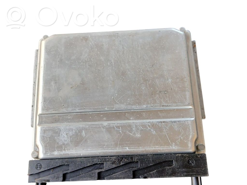 Volvo XC90 Engine control unit/module 