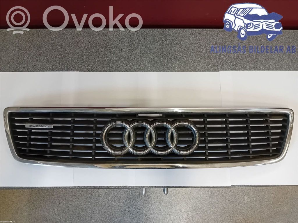 Audi A8 S8 D2 4D Etupuskurin alempi jäähdytinsäleikkö 
