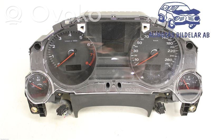 Audi A8 S8 D3 4E Speedometer (instrument cluster) 