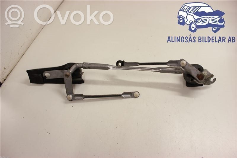 Mazda 6 Front wiper linkage 