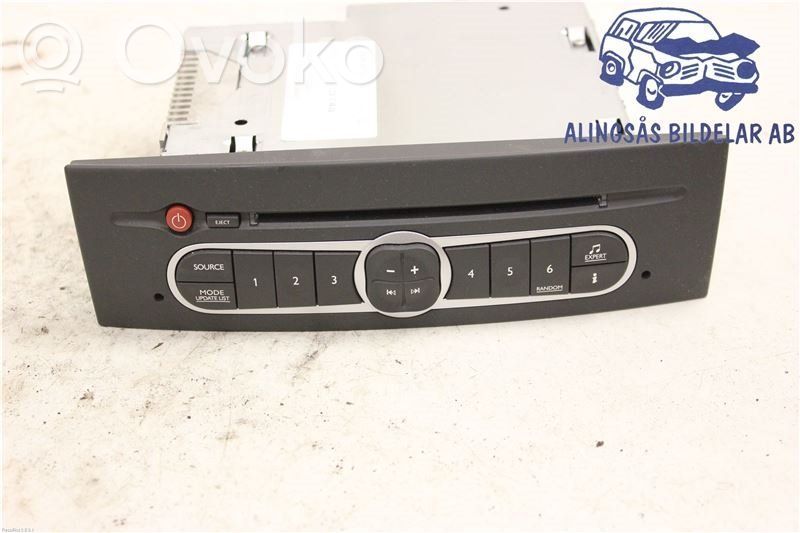 Renault Laguna II Panel / Radioodtwarzacz CD/DVD/GPS 