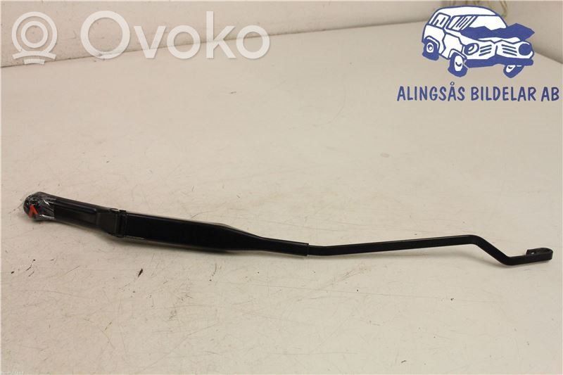Opel Combo C Front wiper blade arm 