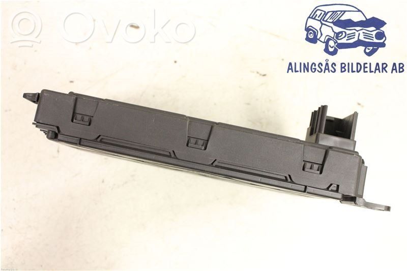 BMW 3 F30 F35 F31 Fuse module 