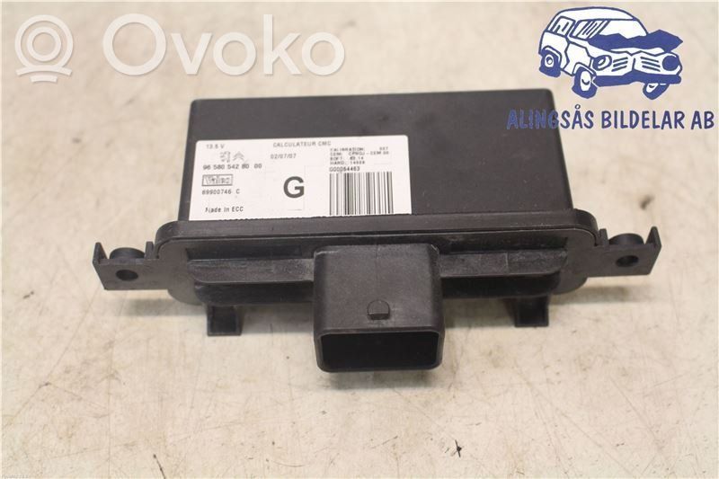 Pysäköintitutkan (PCD) ohjainlaite/moduuli   965805428000