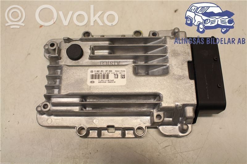 Pārnesumkārbas vadības bloks   954403BDC0,9002051197