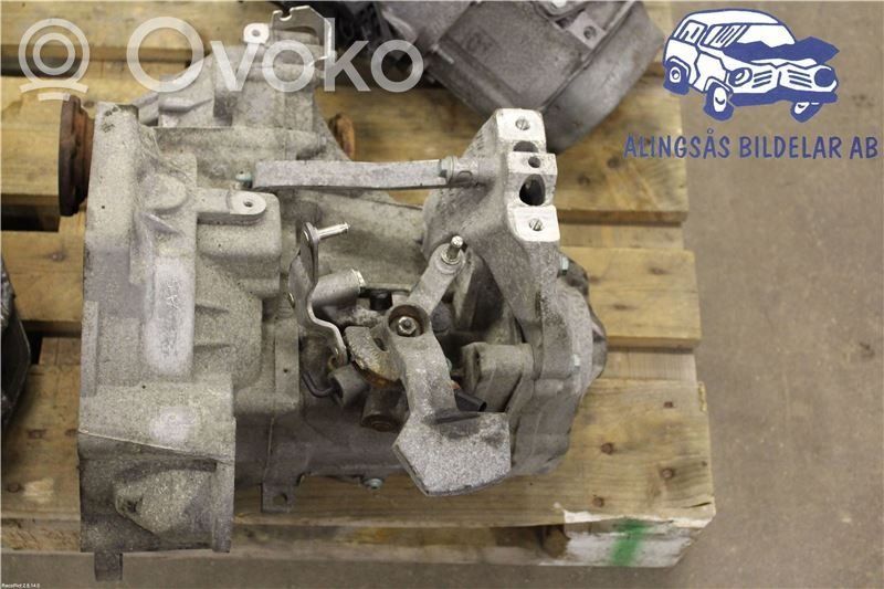 Manualna 6-biegowa skrzynia biegów   02S300046C,GXV