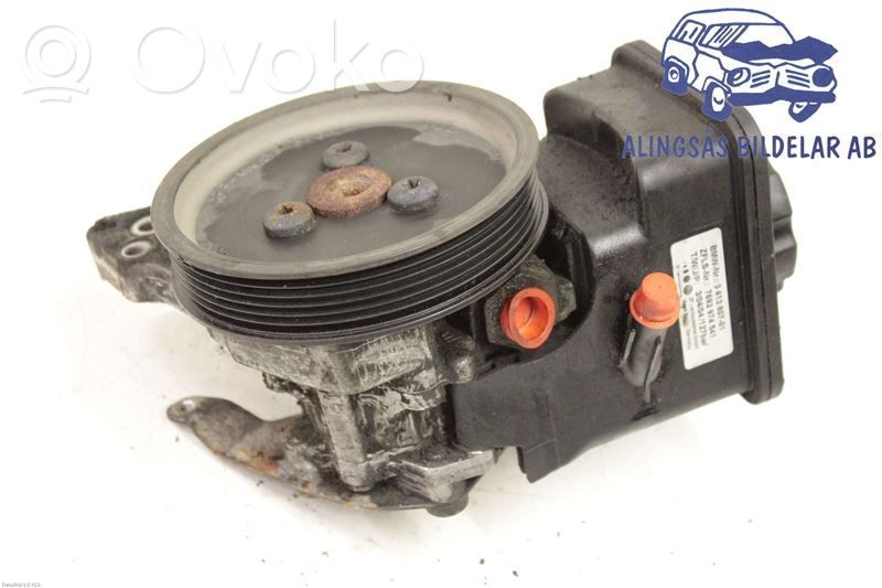 BMW X3 E83 Power steering pump 