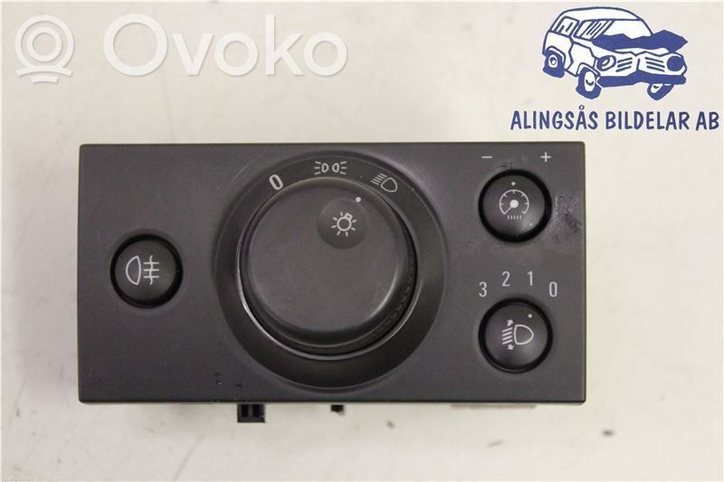 Opel Vectra C Light switch 
