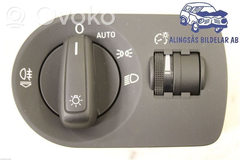 Audi A1 Light switch 