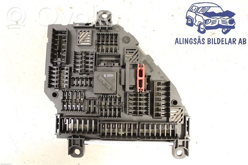 BMW X3 F25 Fuse module 