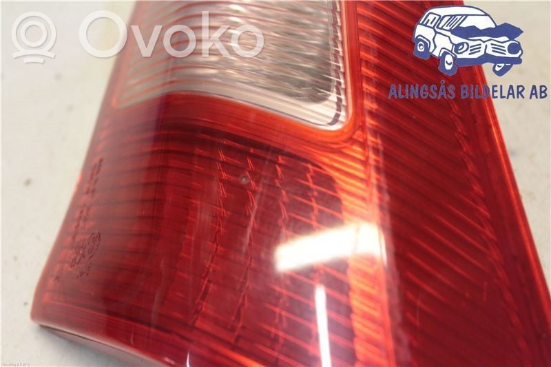 Mitsubishi Lancer X Takaluukun takavalot 