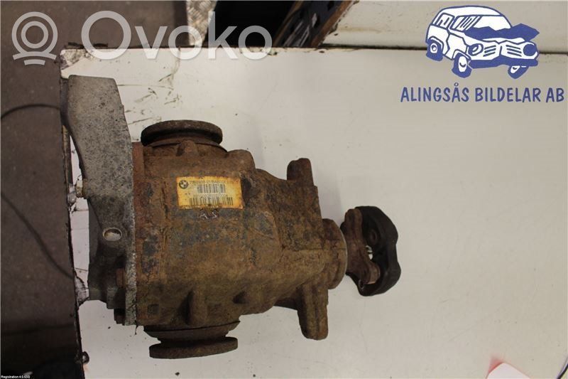 Hinterachsdifferential   33107592939