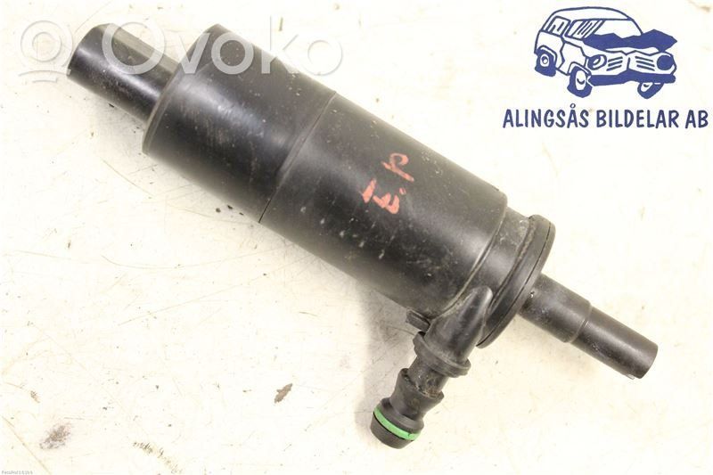 Headlight washer pump   3B7955681,3B7955681