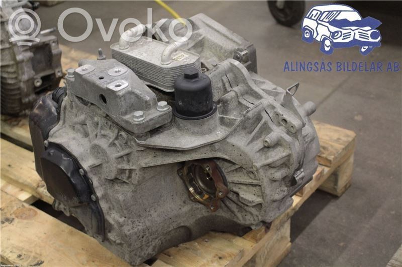 Volkswagen PASSAT B7 Caja de cambios automática 