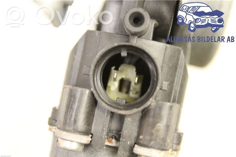 Nissan Note (E11) Front door window regulator with motor 