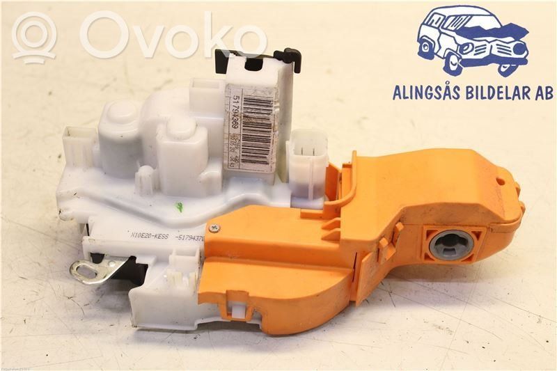 Etuoven lukko   51794369,51794369