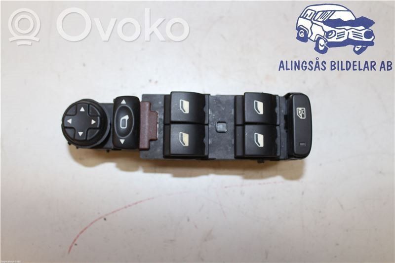 Citroen C4 II Electric window control switch 