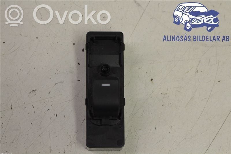 Electric window control switch   GKL166370A,GKL166370A