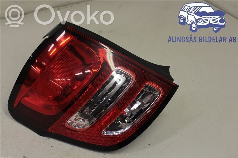Citroen C3 Aizmugurējais lukturis virsbūvē 