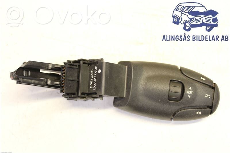 Peugeot Expert Steering wheel buttons/switches 