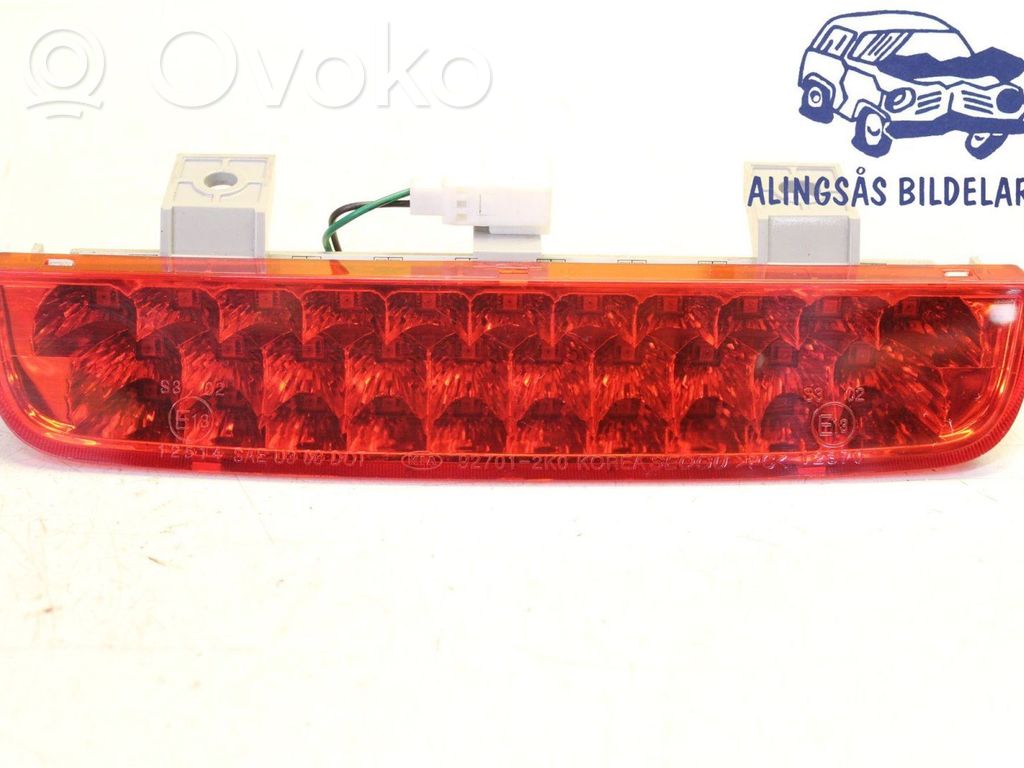 KIA Soul Third/center stoplight 