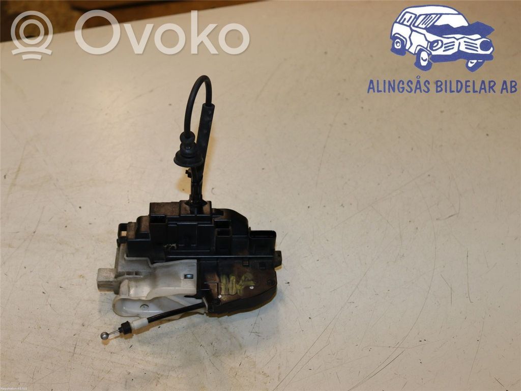Front door lock   813201H060