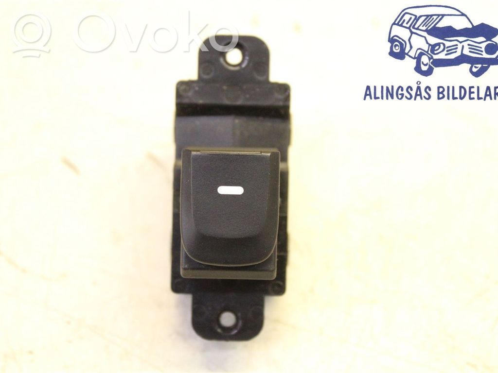 Hyundai i10 Electric window control switch 