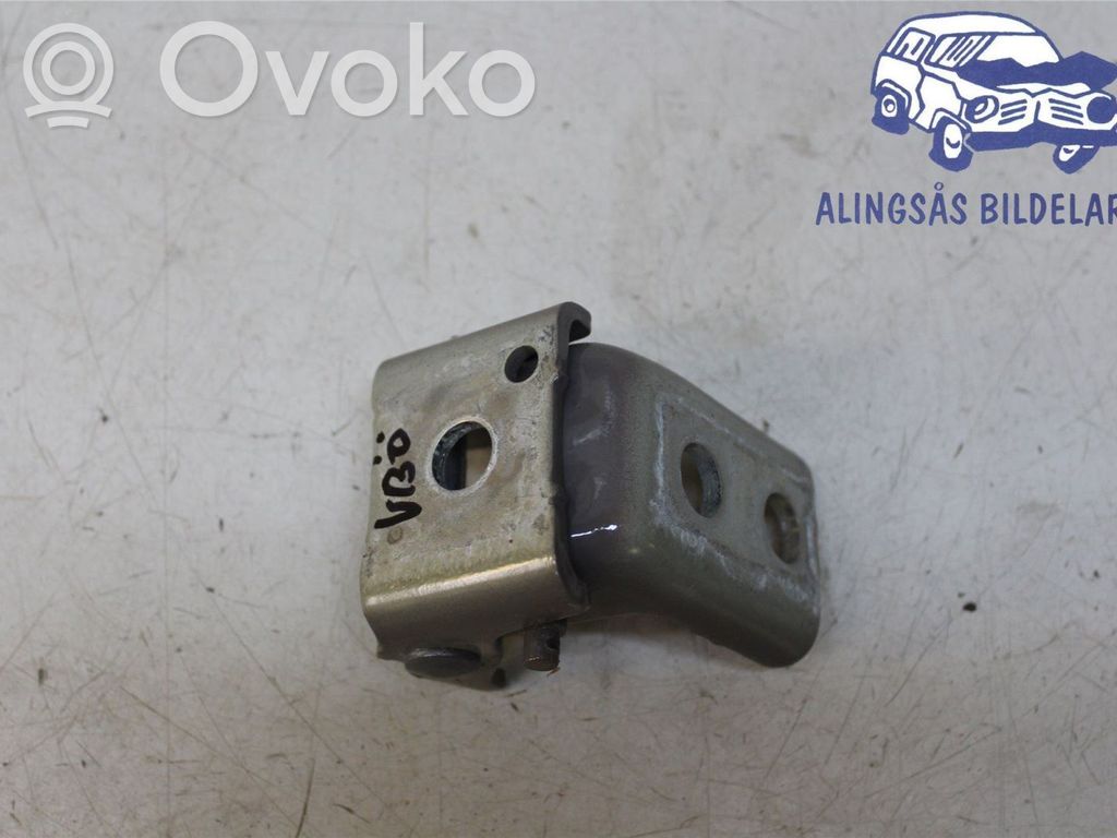 Front door upper hinge