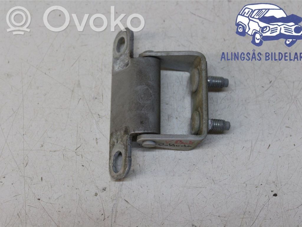 KIA Sportage Tailgate/trunk/boot hinge 