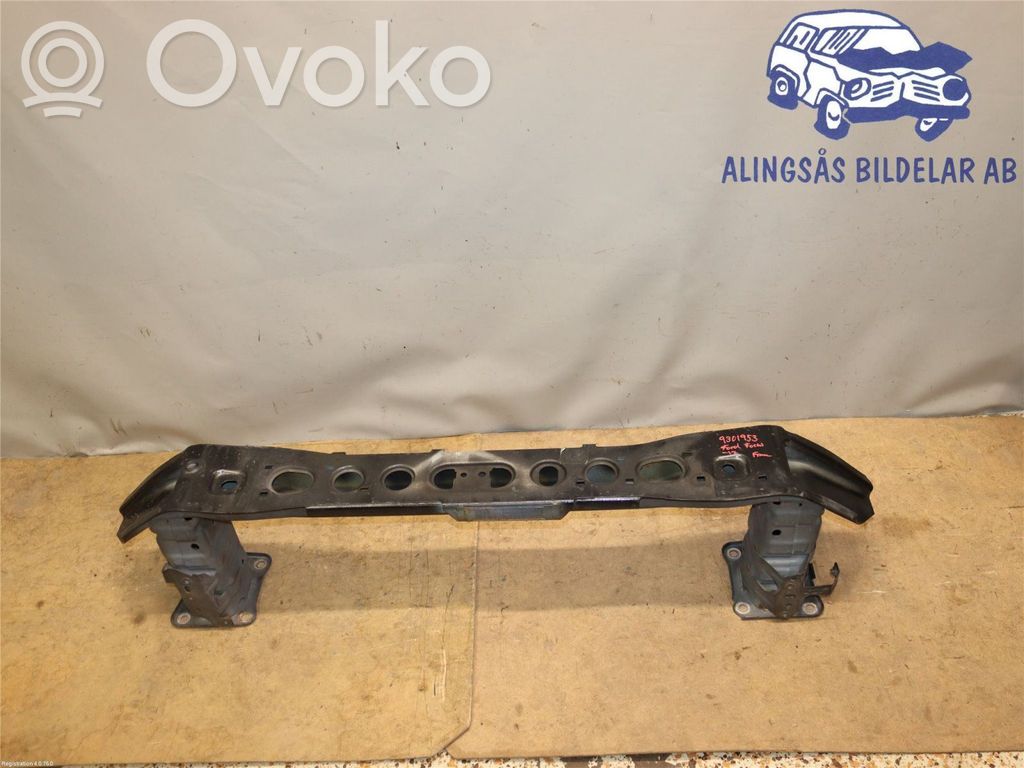 Ford Focus Priekšpusē bampera sija / balka 