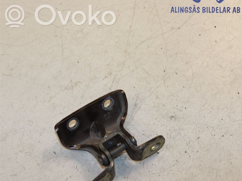 Rear door upper hinge   794203K000