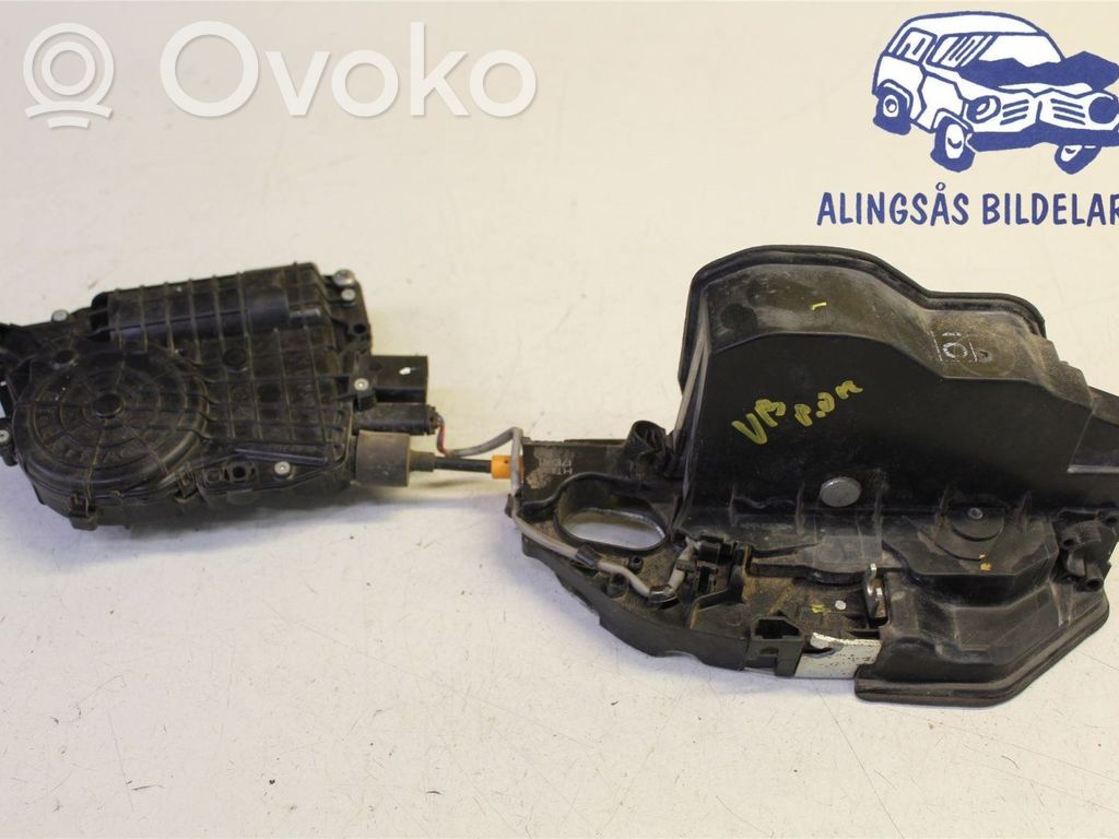 BMW X6 E71 Aizmugurē slēdzene 