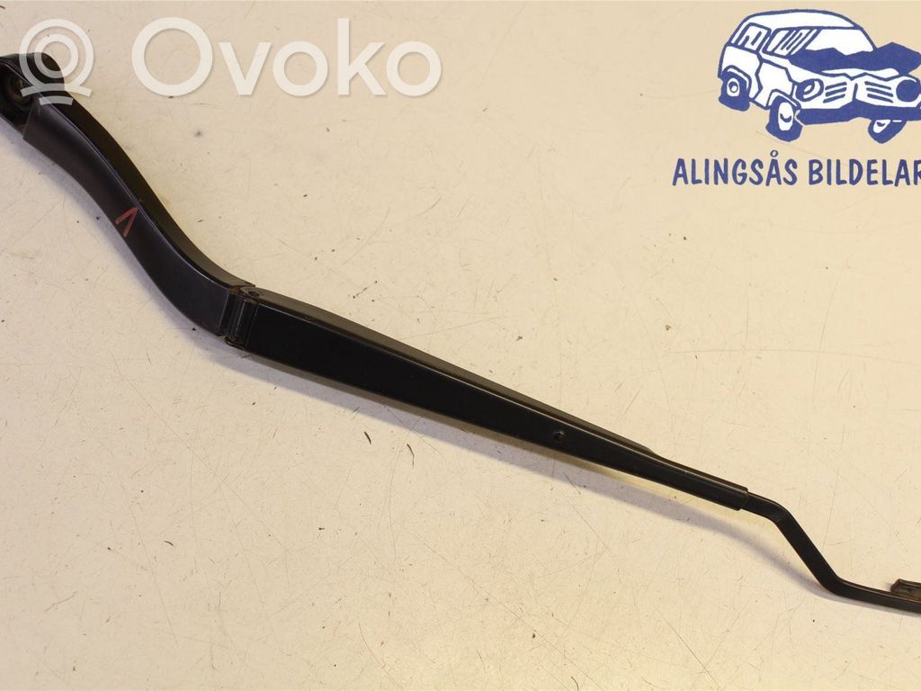 Saab 9-5 Wischerarm vorne 