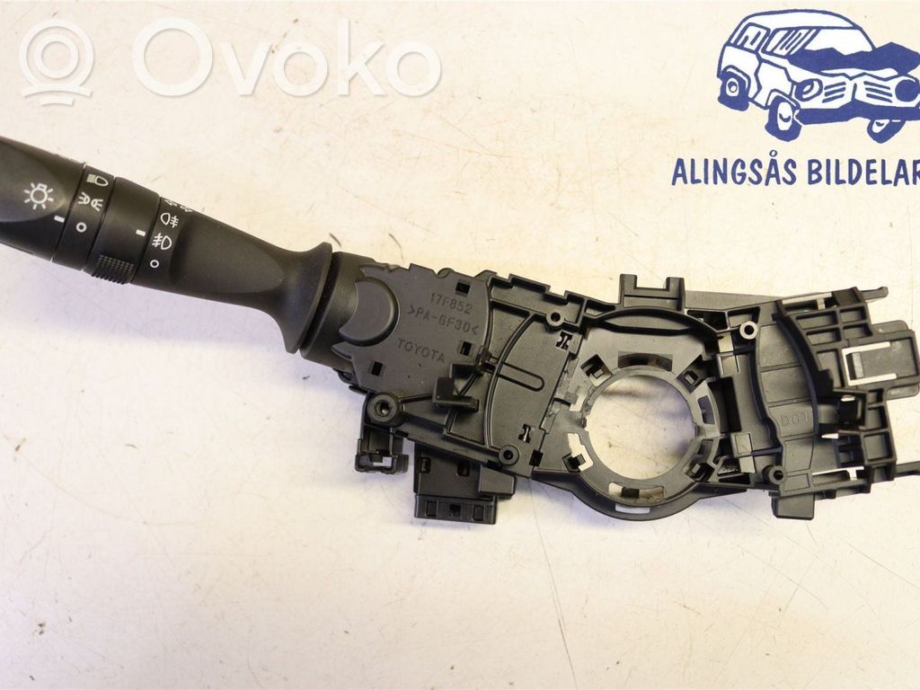 Toyota Auris E180 Indicator stalk 