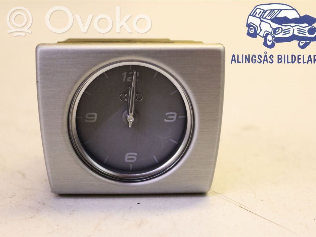 Audi A8 S8 D4 4H Kello 