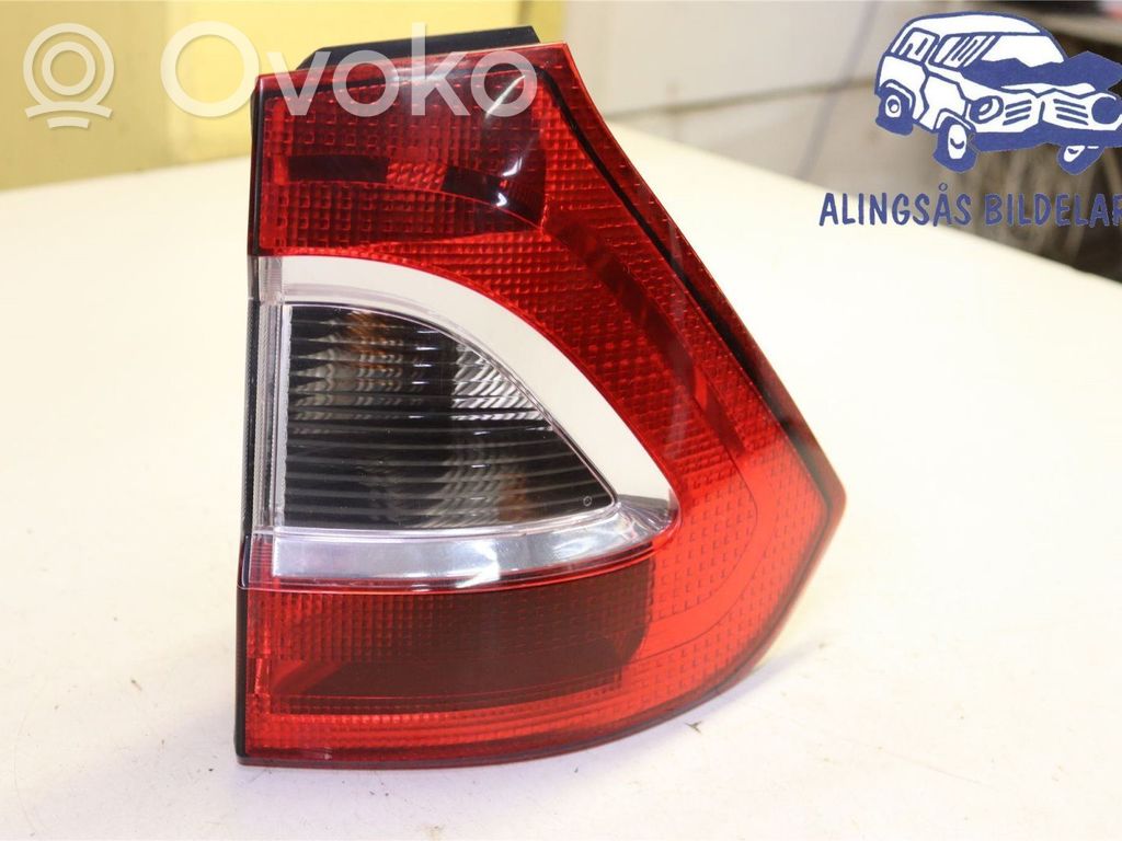 Ford Galaxy Aizmugurējais lukturis virsbūvē 