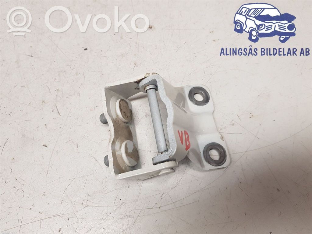 Rear door upper hinge