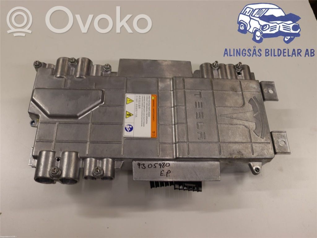 Tesla Model S Inversor/convertidor de voltaje 