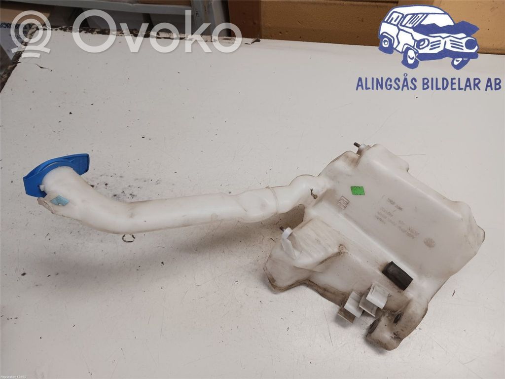 Saab 9000 CD Zbiornik płynu do spryskiwaczy szyby przedniej / czołowej 