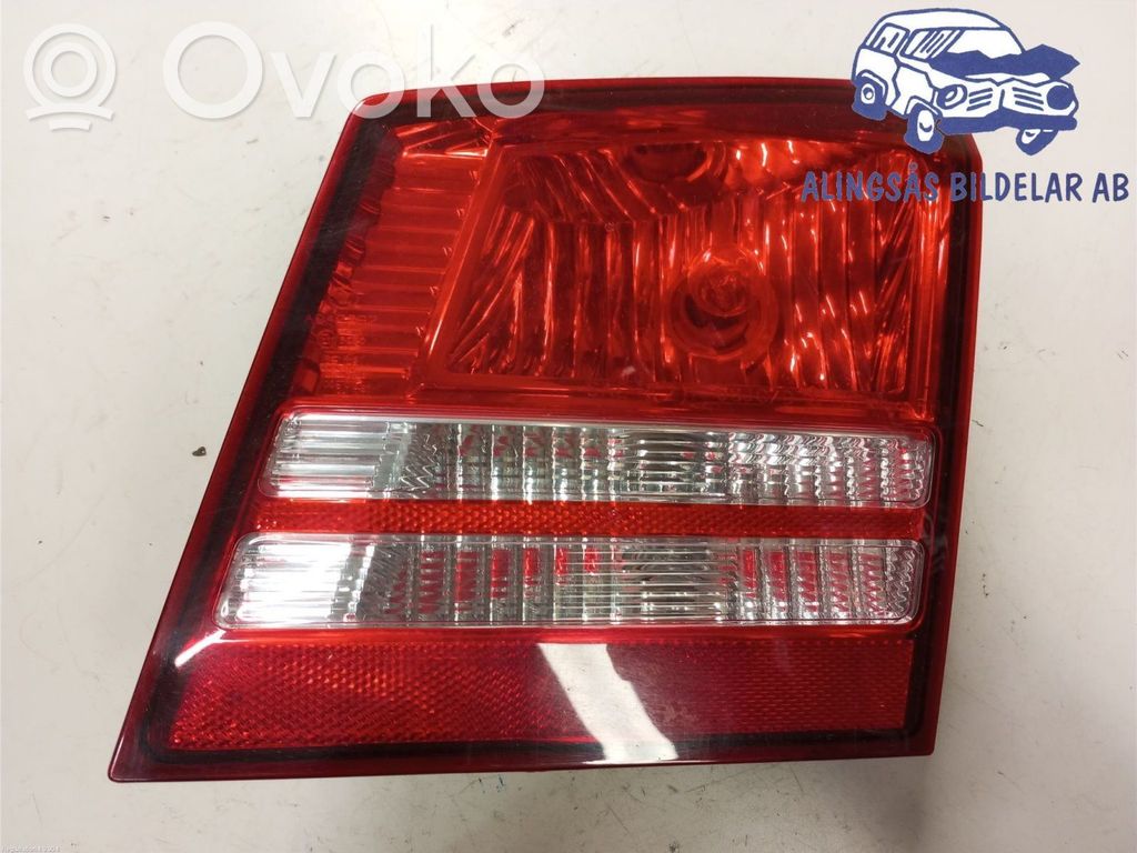 Dodge Journey Tailgate rear/tail lights 
