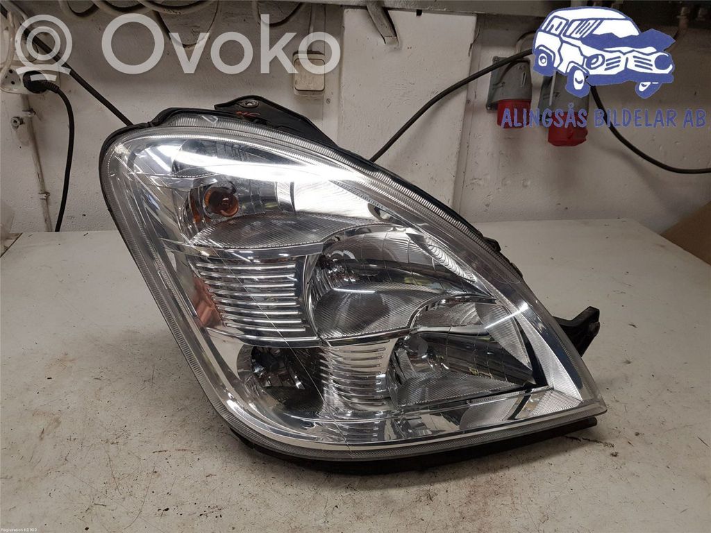 Iveco Daily 4th gen Headlight/headlamp 