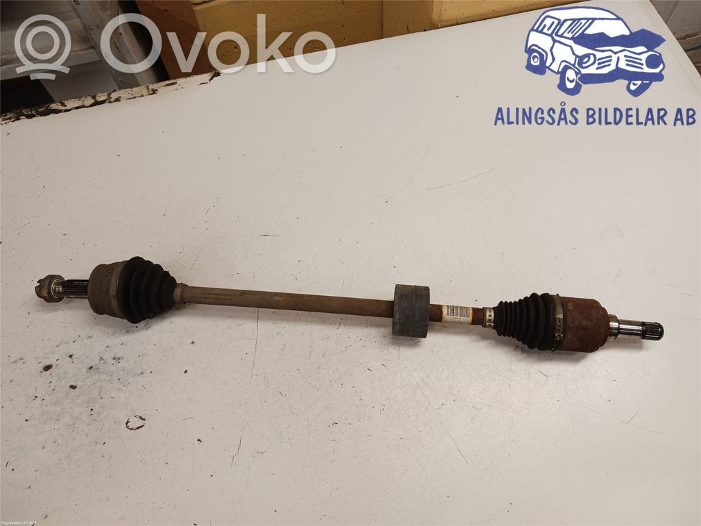 Fiat 500 Półoś przednia 
