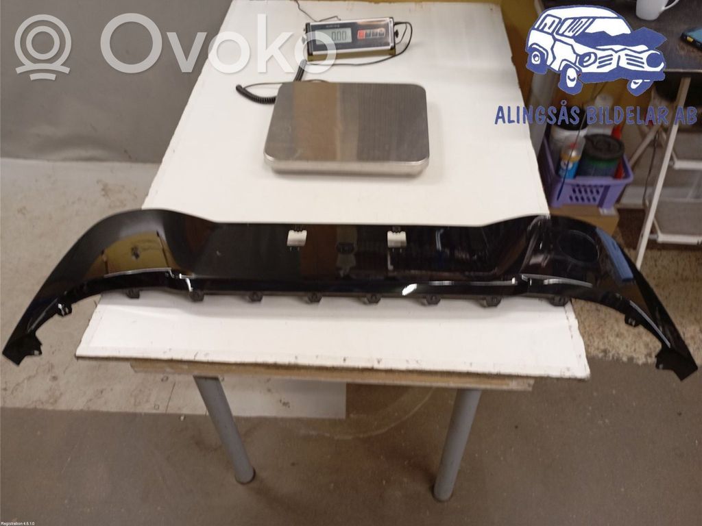 Toyota Corolla E210 E21 Apakšējā bampera daļa 