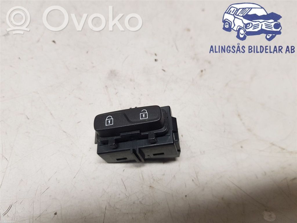 Central locking switch button   31343100
