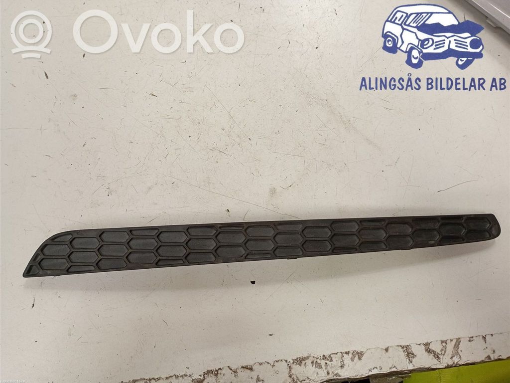 Front bumper corner part panel trim   1684686,AM21R7081,AM21R7081