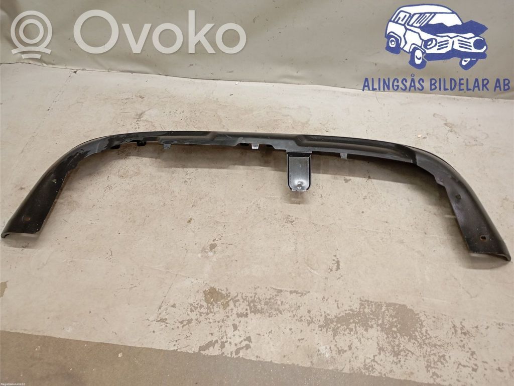 Apakšējā bampera daļa   7410FF