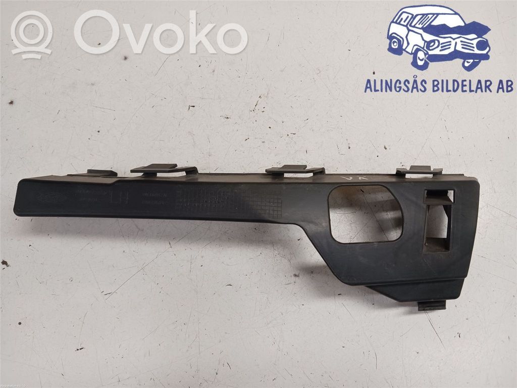 Ford Focus Front bumper mounting bracket 