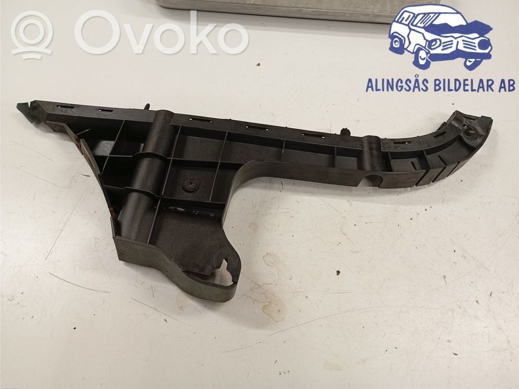 Volvo V70 Suport montare bară spate 