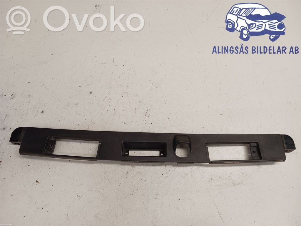 KIA Ceed Tailgate trim 