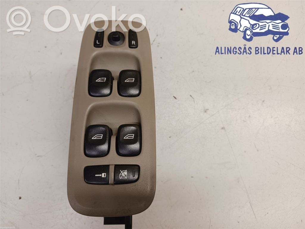 Volvo V70 Electric window control switch 